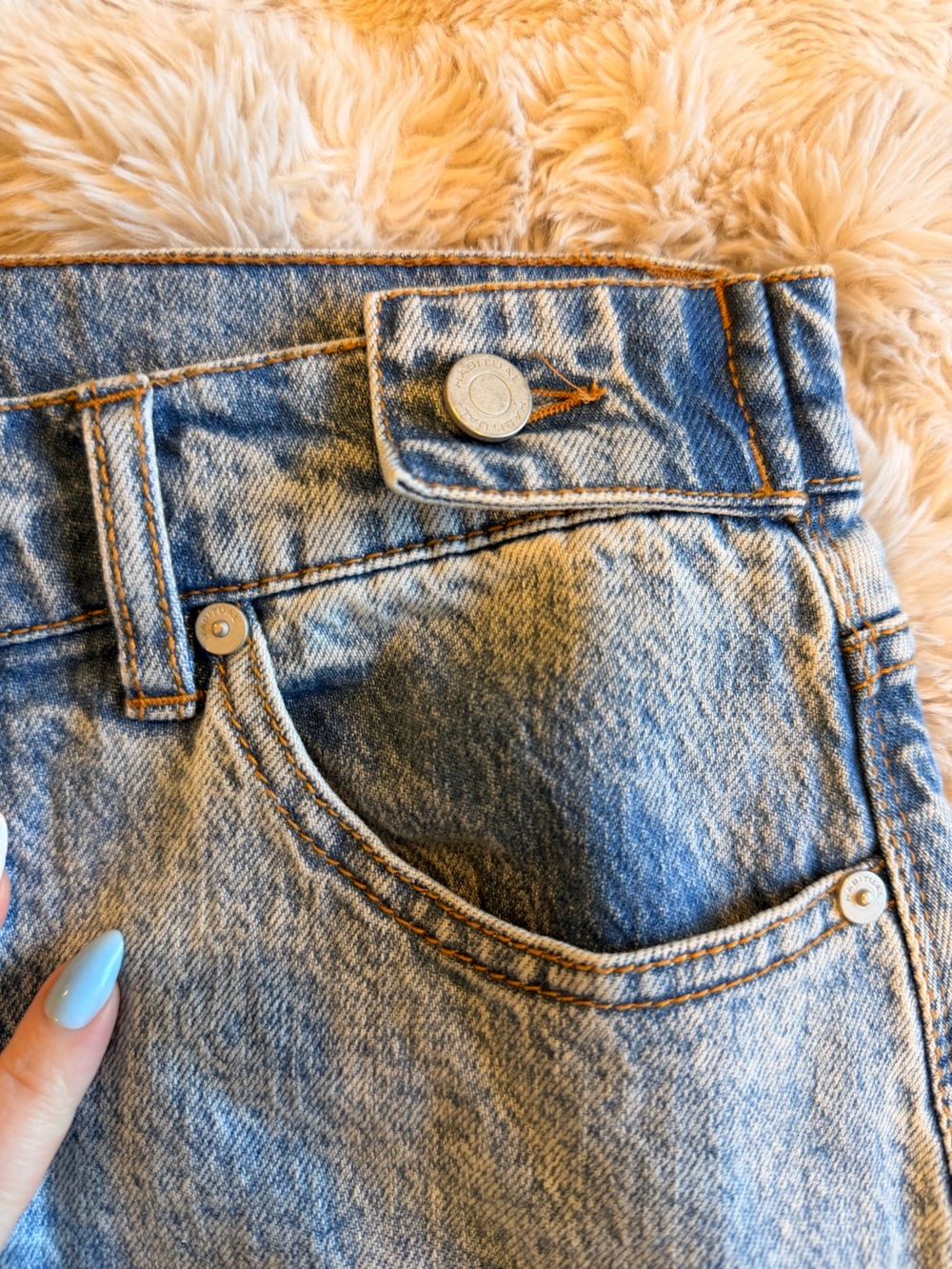 NWOT Habitual Two-Tone Denim Skirt in Blue and Light Blue - Picture 5 of 7